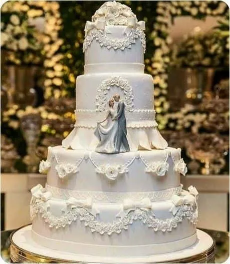 anniversary cake designs heart